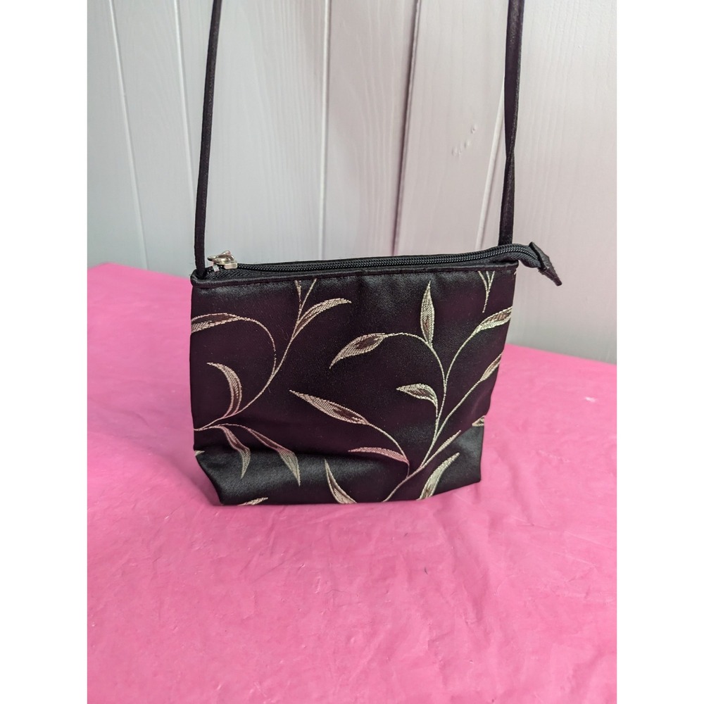 Vintage Mondani New York small handbag purse embroidered design black tan
